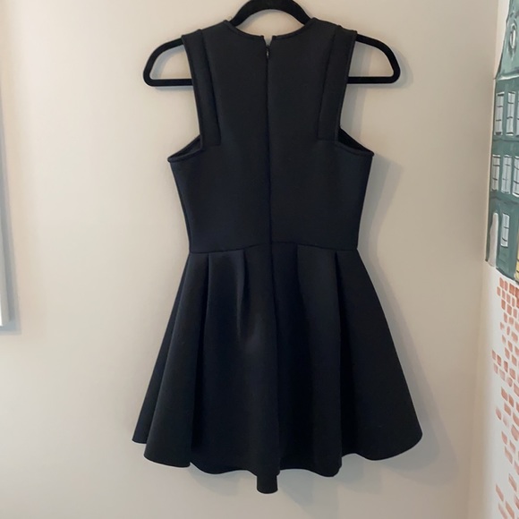 Mini black dress - Picture 2 of 2